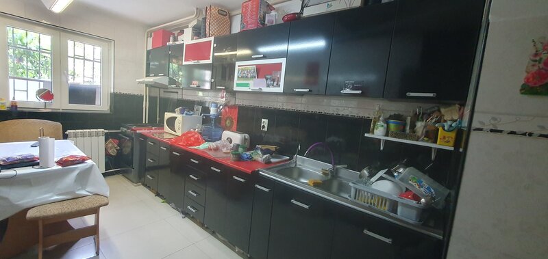 Militari, Gorjului, Uverturii,