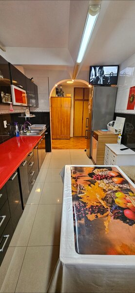 Militari, Gorjului, Uverturii,