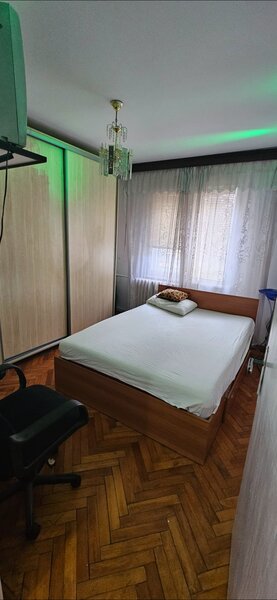 Militari, Gorjului, Uverturii,